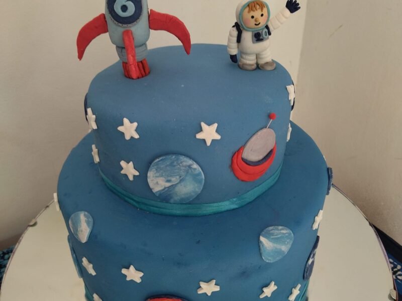 Cake making & decorating