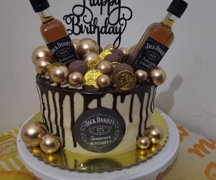 Cake making & decorating